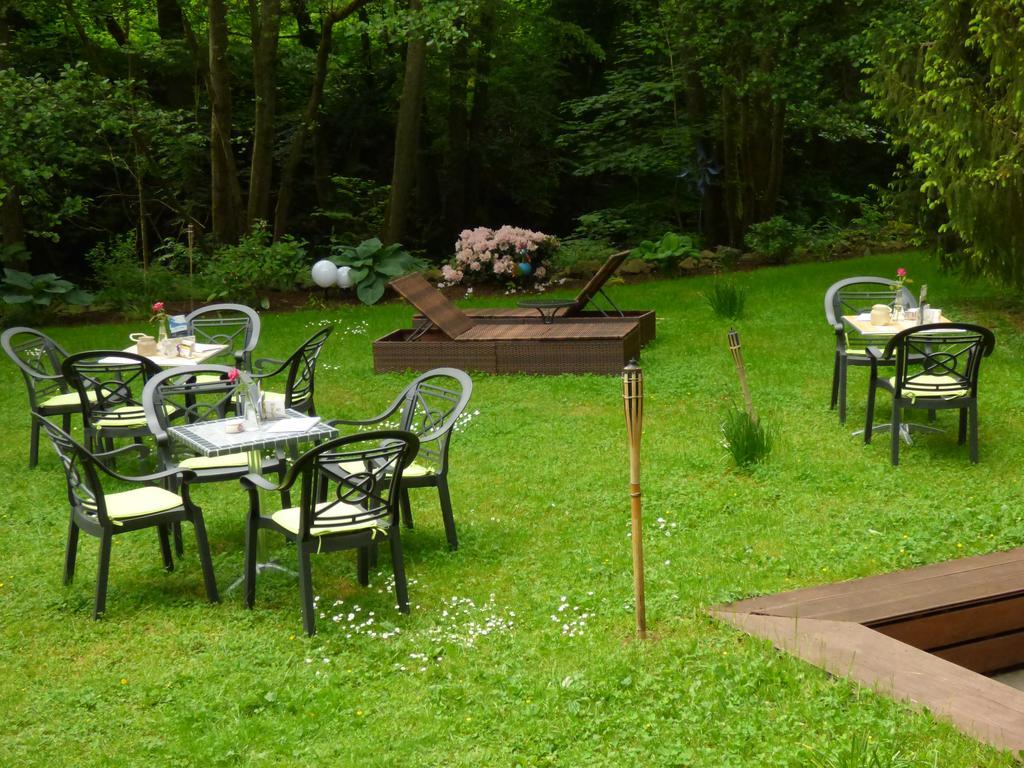 Wald Villa Üssbach Alf Exterior foto